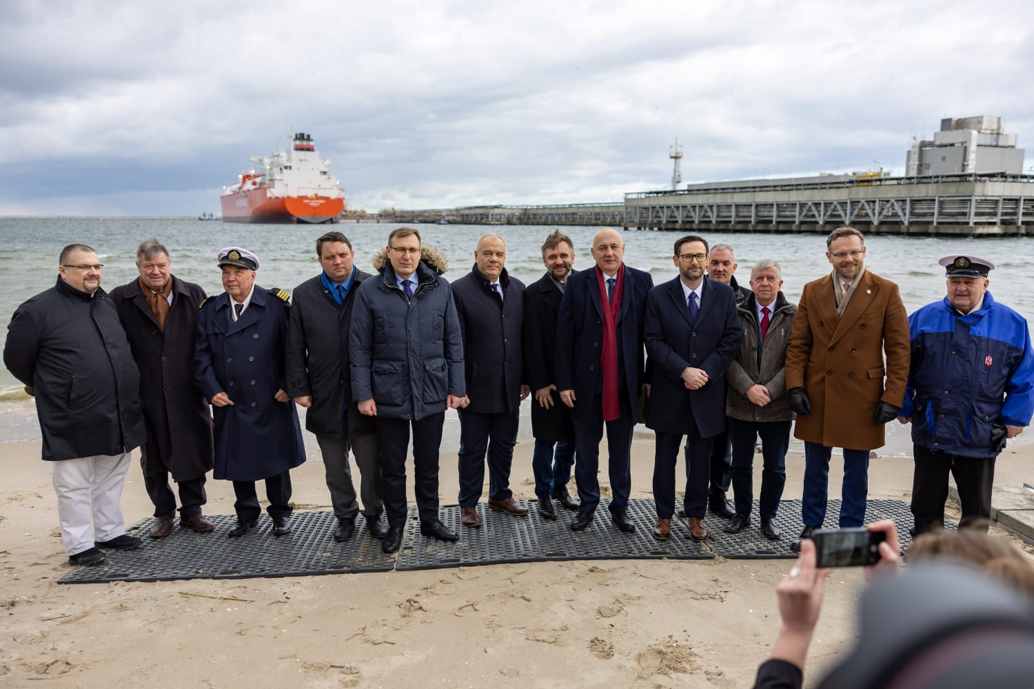 Metanowiec „Lech Kaczyński”, dostarczył do polskiego terminalu LNG w Świnoujściu 70 tysięcy ton LNG